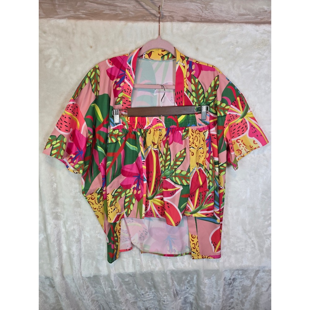 SHEIN Tropical Floral Cheetah Print Kimono and Shorts Set Pink Green Small US S